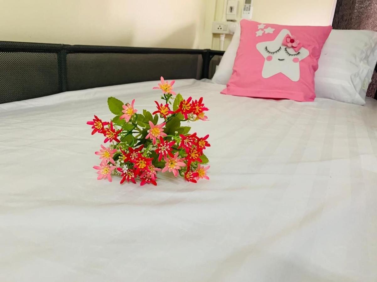 Baan Mae Somkid Homestay สุโขทัย ภายนอก รูปภาพ